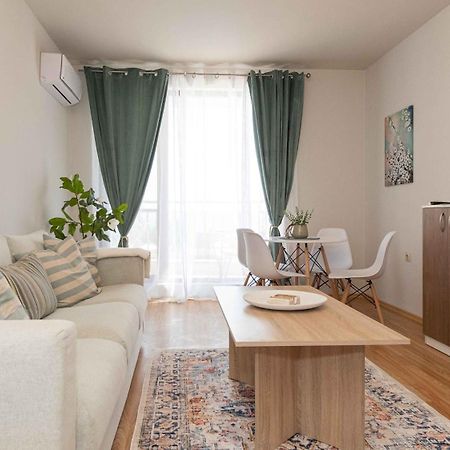 June One Bedroom Sea View Apartment Diamond Beach Resort Szarafovo Kültér fotó
