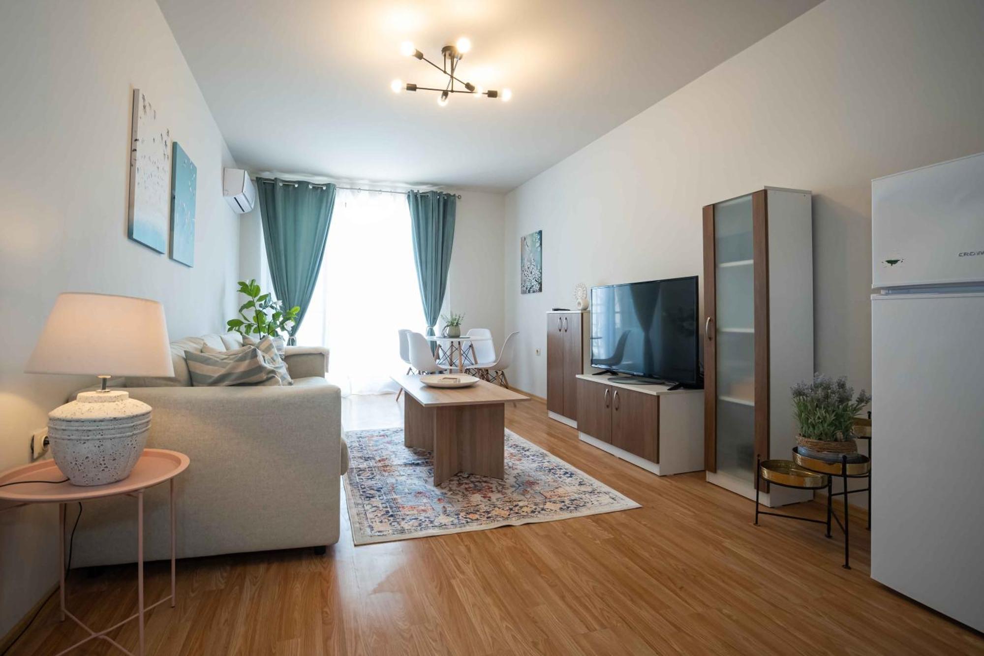 June One Bedroom Sea View Apartment Diamond Beach Resort Szarafovo Kültér fotó