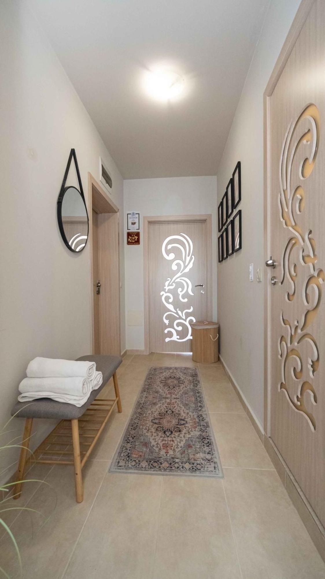 June One Bedroom Sea View Apartment Diamond Beach Resort Szarafovo Kültér fotó